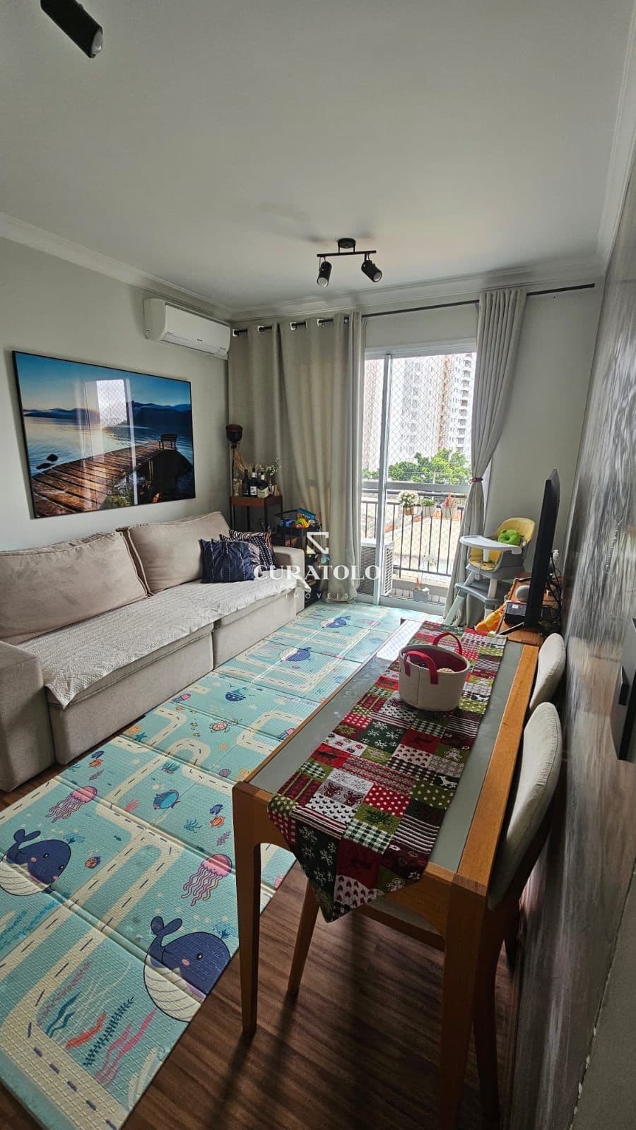 Apartamento à venda com 62 m², 2 quartos, 2 vagas e varanda, Fundação, São Caetano.