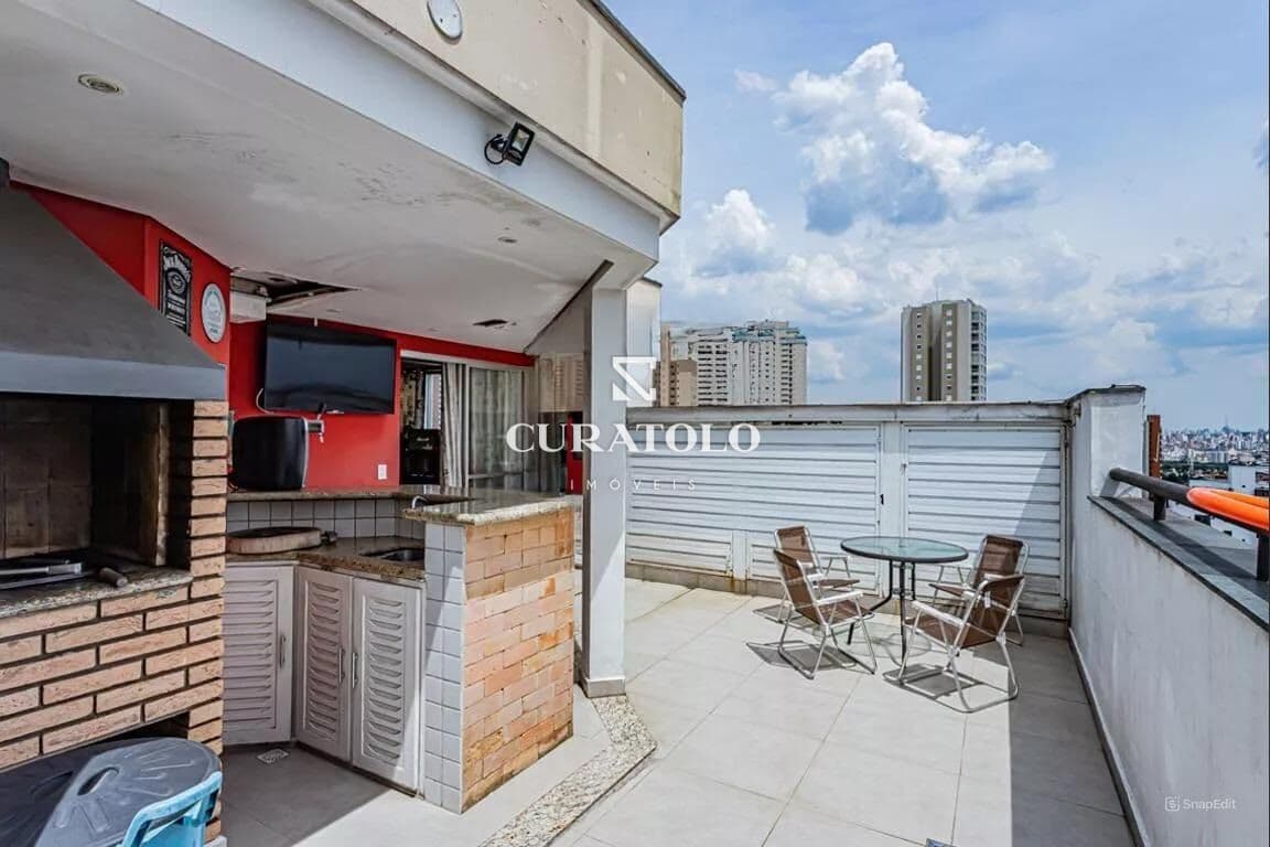 Cobertura à venda, de 3 quartos e 3 vagas no Santa Teresinha (Zona Norte)