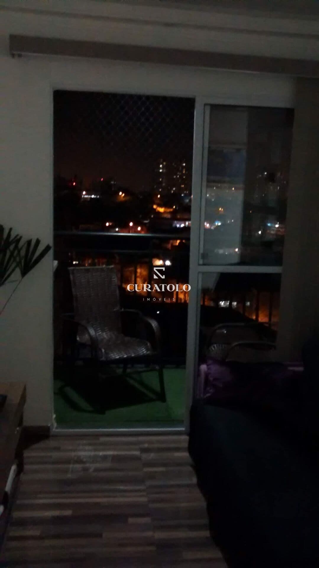 Conquiste seu novo lar no Sacomã. Apartamento com 52 mts, 2 dormitórios, varanda, pronto para morar e ótima localização!