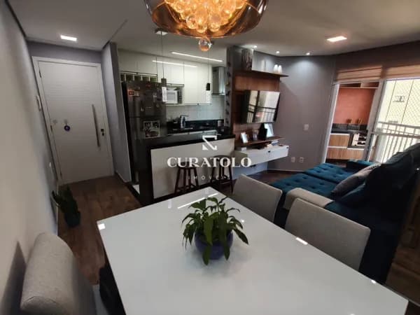 Apartamento à venda com 55 m², 2 quartos, varanda gourmet e vaga na Vila Prudente, São Paulo.