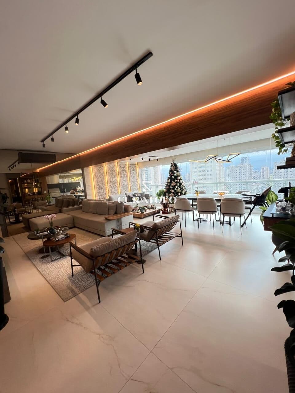 Magnífico apartamento de alto padrão na charmosa Mooca, com amplos 134 m², 3 Quartos, 3 vagas fixas e terraço gourmet - Oportunidade Porteira Fechada