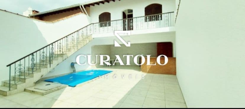 EXCELENTE SOBRADO COM 3 DORMS, PISCINA, ÁREA GOURMET E 4 VAGAS - JAGUARÉ