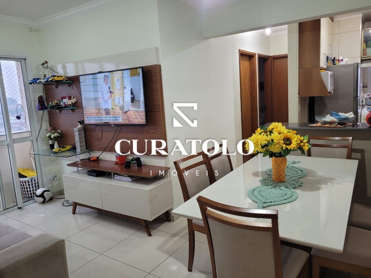 Apartamento com 2 dormitórios, varanda, vaga e lazer completo - Vila Ema