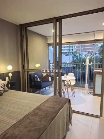 Studio aconchegante no bairro Paraíso, ao lado do Metrô Brigadeiro, para uma vida urbana incrível! Com 1 Quarto e varanda, para moradia ou investimento.