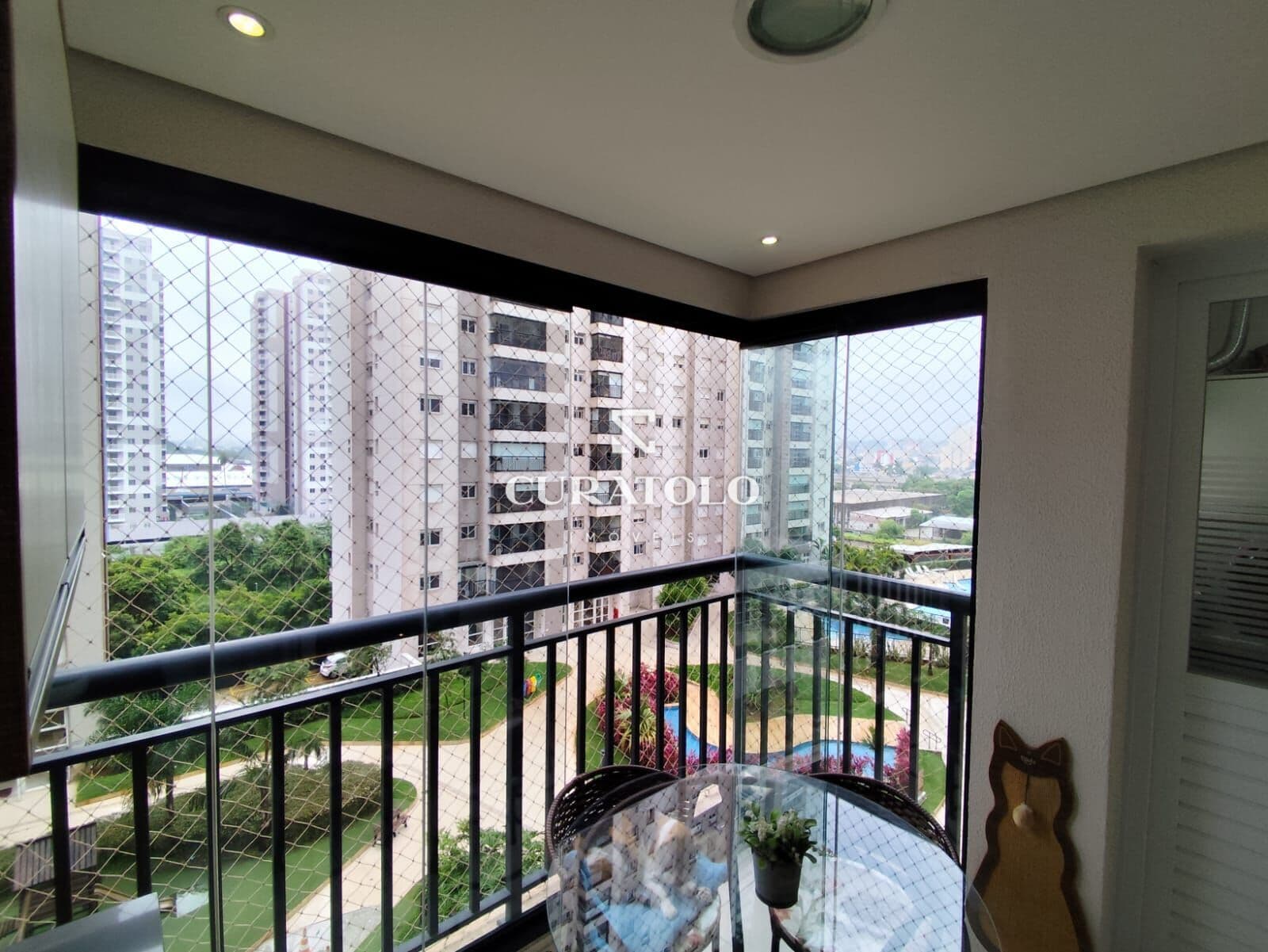 Apartamento à venda com 70 m², 3 quartos, 2 vagas e varanda gourmet no Campestre, Santo André.