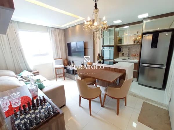 Apartamento à venda, de 2 quartos e 1 vaga na Penha