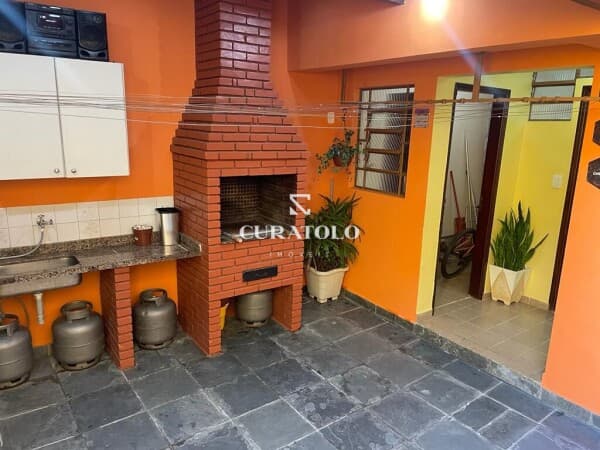 Sua nova casa com conforto na Cidade Patriarca, a 5 min do Metrô Patriarca - Vila Ré com 4 Dorms, sendo 2 Suítes, 2 Vagas e Quintal com Churrasqueira