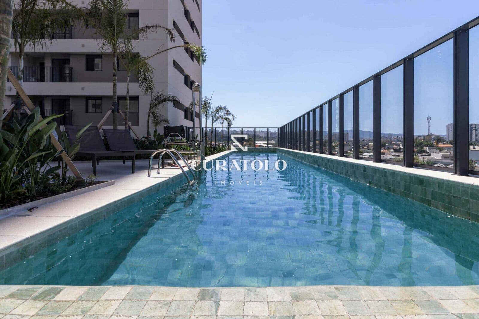 Seu apartamento novo na Lapa, para reformar do seu jeito, com 69 m², 3 quartos, varanda, vaga e lazer completo