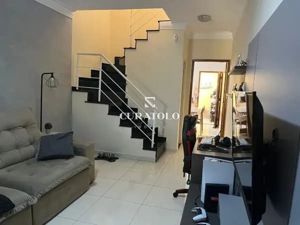 Conquiste seu novo e belíssimo lar na Vila Alpina! Sobrado de 74 m2 com 2 suítes, pronto para morar e ótima localização!