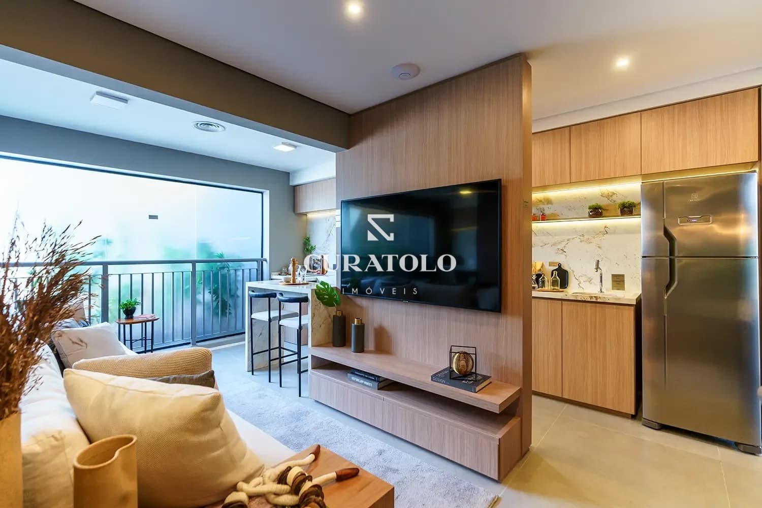 Conheça seu novo lar na Guilhermina, a 700 mts do Metrô Guilhermina: Apartamento em obras com 3 Quartos, varanda, 1 vaga com lazer completo