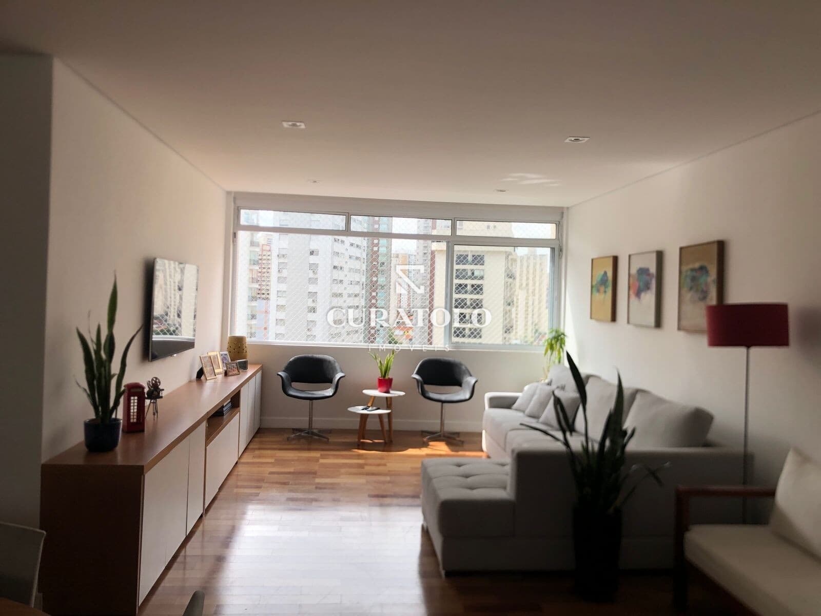 Morar Bem no Paraíso, a 1km do metrô Paraíso: Apartamento pronto e mobiliado de 3 Quartos e 1 vaga coberta - Caprichosamente decorado