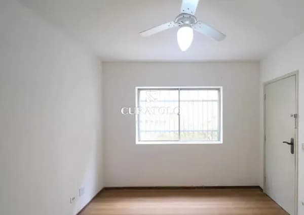 Apartamento à venda de 2 quartos no Centro, São Caetano do Sul.