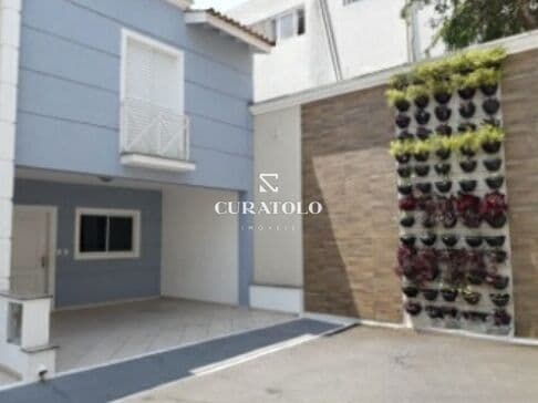 Moradia perfeita para a família: sobrado em condomínio em Santo André, na Vila Floresta, de 115 m2 com 3 quartos e 2 vagas cobertas