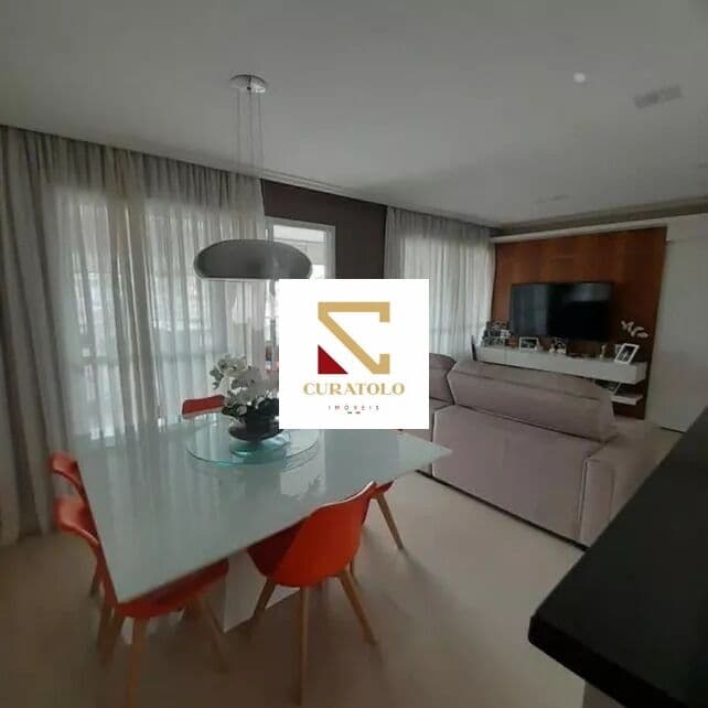 Apartamento à venda, de 3 quartos, varanda e 2 vagas no Anália Franco