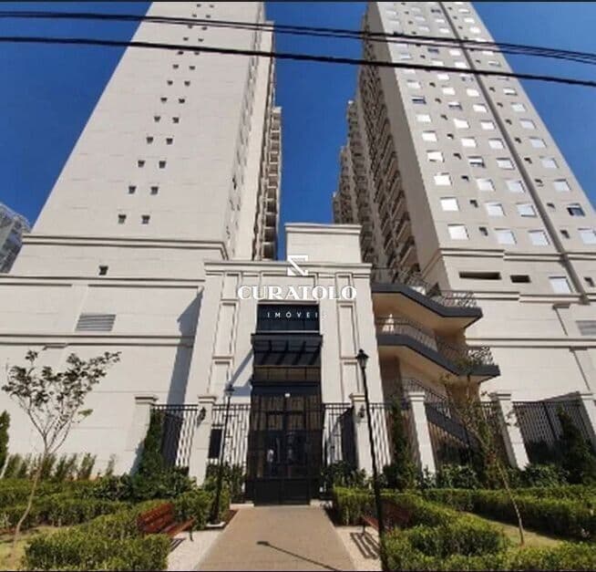 Apartamento à venda com 63 m², 2 quartos, 2 vagas, Brás, São Paulo.