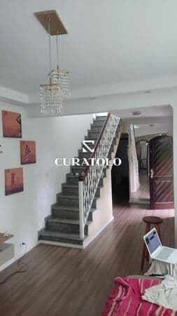 EXCELENTE SOBRADO COM 3 DORMITÓRIOS, SUÍTE, QUINTAL E CHURRASQUEIRA - PARQUE ORATÓRIO