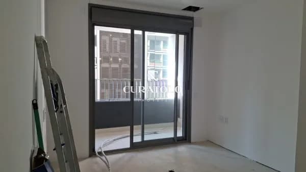 Apartamento Studio à venda 23m², 1 quarto e varanda, em Pinheiros, em São Paulo.