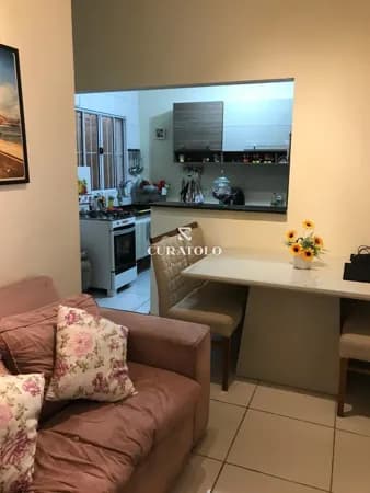 Casa térrea à venda no bairro do Anália Franco, com 2 quartos e 2 vagas