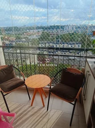 Apartamento à venda com 64 m², 3 quartos, vaga e varanda na Vila Prudente.