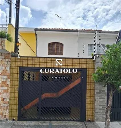 Viva com comodidade no bairro Maranhão, a 17 min a pé do Metrô Carrão: belo sobrado de 80 m² com 2 Dorms, 1 vaga e quintal com churrasqueira