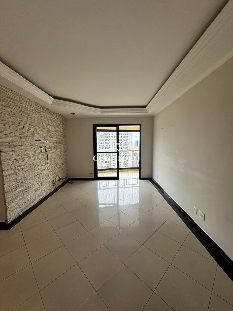 Apartamento à venda com 82 m², 3 quartos, varanda e 2 vagas, Vila Ema, São Paulo.