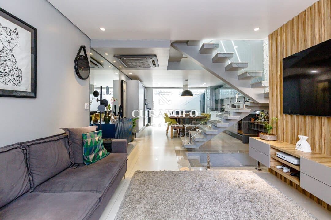 Casa/sobrado à venda com 135 m², 2 suítes, lindo terraço e vagas, Mooca, São Paulo.