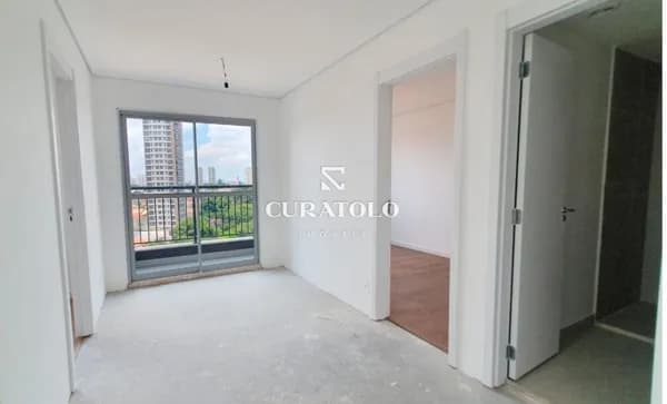 Seu apartamento novo no Ipiranga, a 6 min a pé do Metrô Imigrantes, para reformar do seu jeito, com 40 m², 2 quartos, varanda e lazer completo