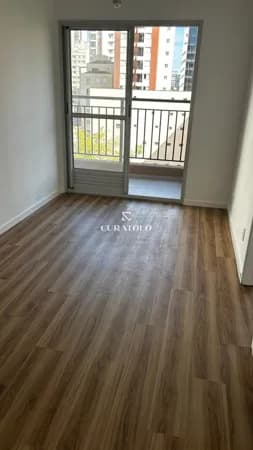 Apartamento à venda, de 2 quartos e varanda no bairro de Pinheiros