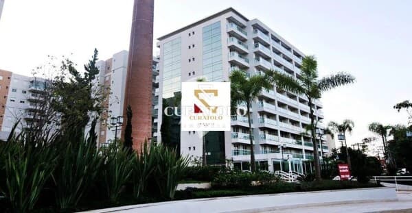 Conforto e Comodidade na Mooca: Excelente apartamento de 1 Dorm, com Vaga e Ampla Varanda – Condomínio Clube ao lado da Estação Mooca