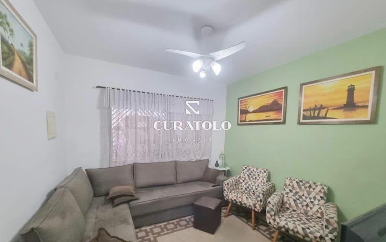 Casa sobrado à venda com 4 quartos e 3 vagas no Olímpico, São Caetano do Sul.