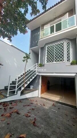 Sua nova moradia com conforto na Casa Verde: Casa com 3 Dorms, 6 Vagas e Área Gourmet com churrasqueira ao lado da Av. Casa Verde e Marginal Tietê