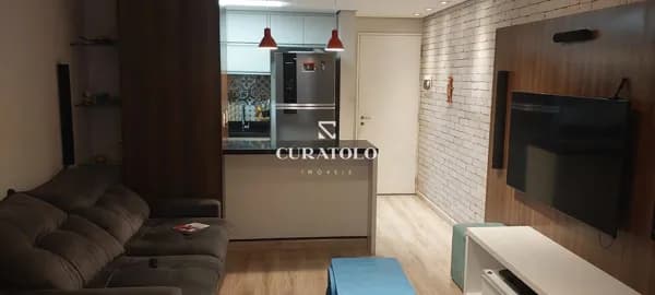 Apartamento à venda, de 3 quartos, 1 vaga e varanda na Vila das Mercês