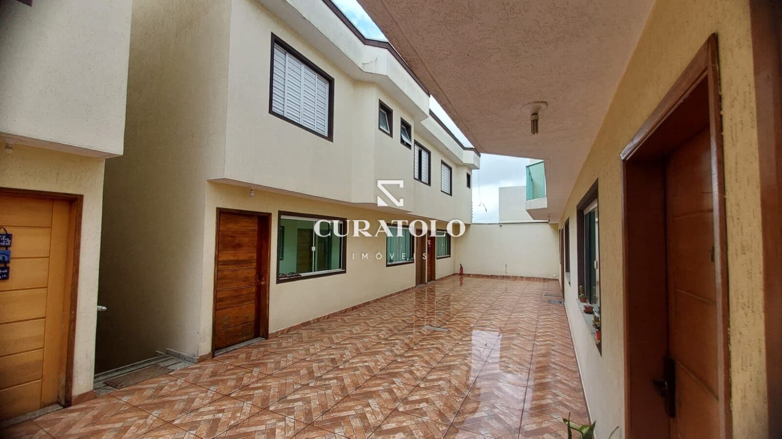 Sua nova casa em condomínio na Vila Ré, a 800 mts do Metrô Patriarca: com 70 m², 3 quartos e 2 Vagas
