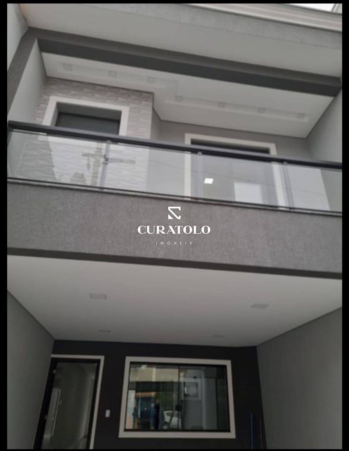 Sobrado com 3 dormitórios, espaço gourmet, varanda e 4 vagas - Jd. das Acácias, São Bernardo