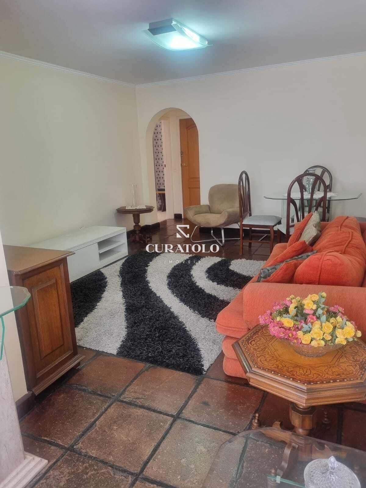 Apartamento à venda, com 2 quartos e 1 vaga em Moema