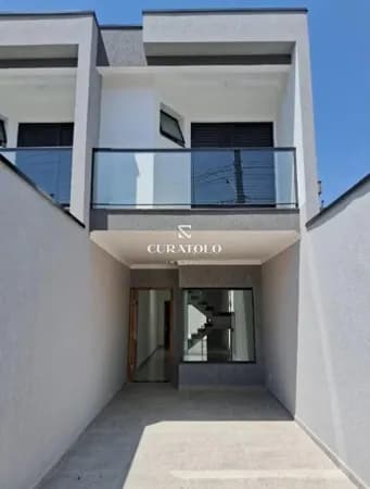 Moradia perfeita para sua família na Vila Alpina. Lindo sobrado novo com 3 Dorms, 2 Vagas e quintal