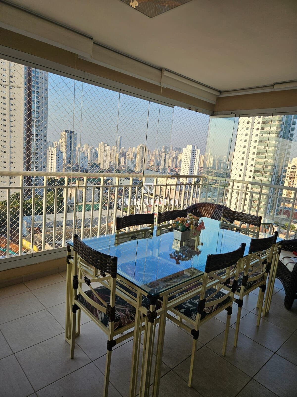 Apartamento à venda com 140 m², 3 suítes, varanda gourmet e 2 vagas, Mooca, São Paulo.