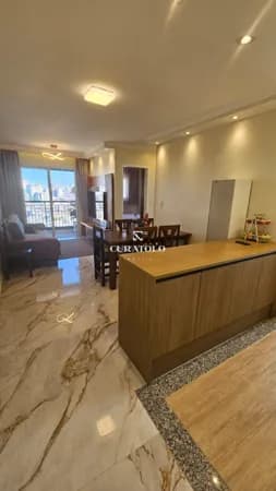 Apartamento à venda com 55 m², 2 quartos, varanda e vaga, Belém, São Paulo.