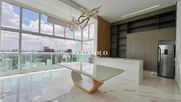 Procurando um loft moderno e sofisticado para comprar no bairro Cerqueira César, a 8 min a pé do Metrô Paulista, esta é a oportunidade perfeita para você.