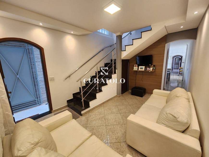 Casa Sobrado à venda na Cidade Patriarca, com 4 quartos, 4 vaga e quintal amplo com churrasqueira - Venda Somente à vista