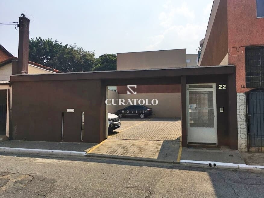 Viva com conforto e espaço: Conheça sua nova casa em condomínio, de 2 Quartos, sendo 2 suítes, vaga e quintal com churrasqueira - na Água Rasa