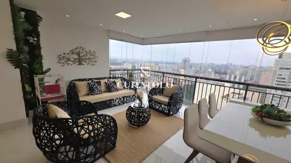 Apartamento com 123 m², à venda de 3 quartos no Parque São Jorge, São Paulo.