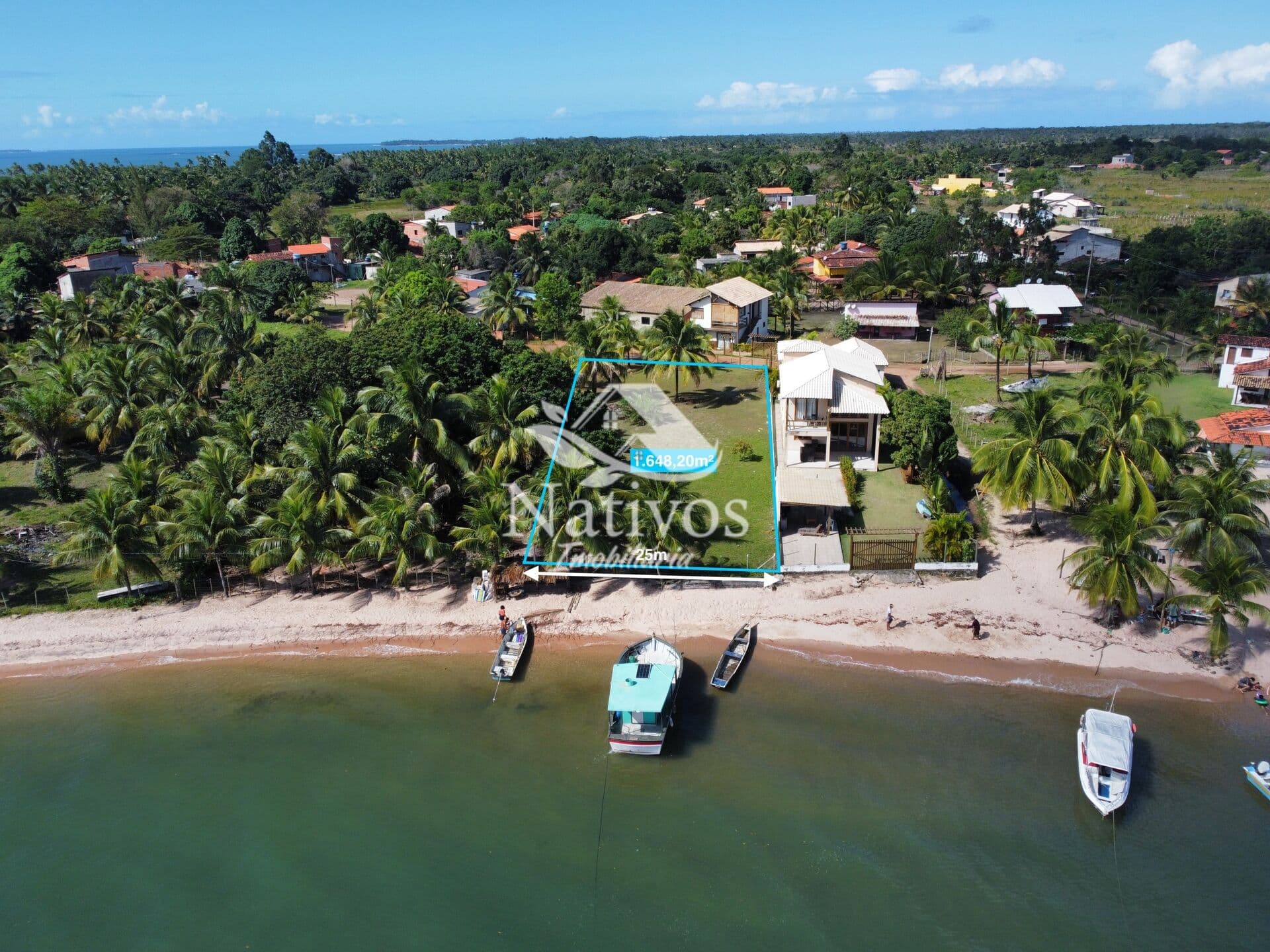 Beira-Mar em Campinhos: Atraque Seu Barco e Construa Sua Casa dos Sonhos