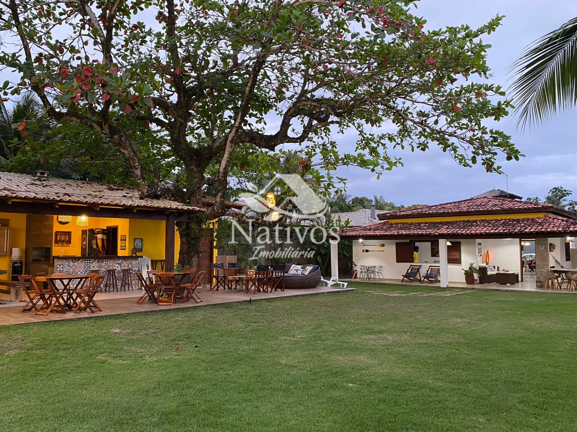 Casa beira mar com frente para a magnífica Baía de Camamu