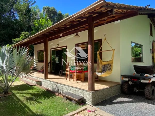 Viva o Paraíso na Praia de Taipu de Fora: Casa Exclusiva e Sustentável