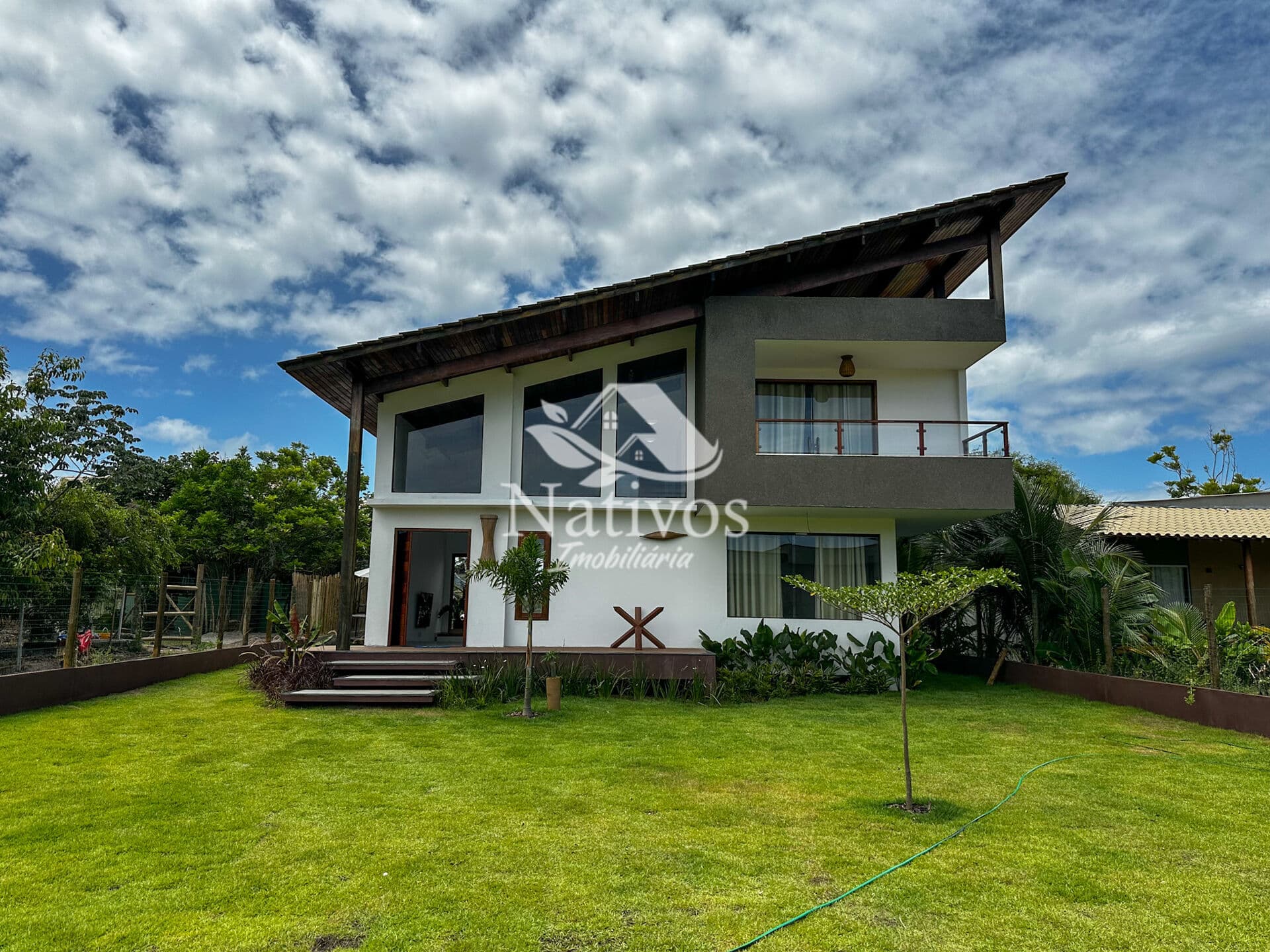Casa Alto Padrão na Praia da Bombaça