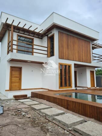 Casa sobrado em Taipu de Fora
