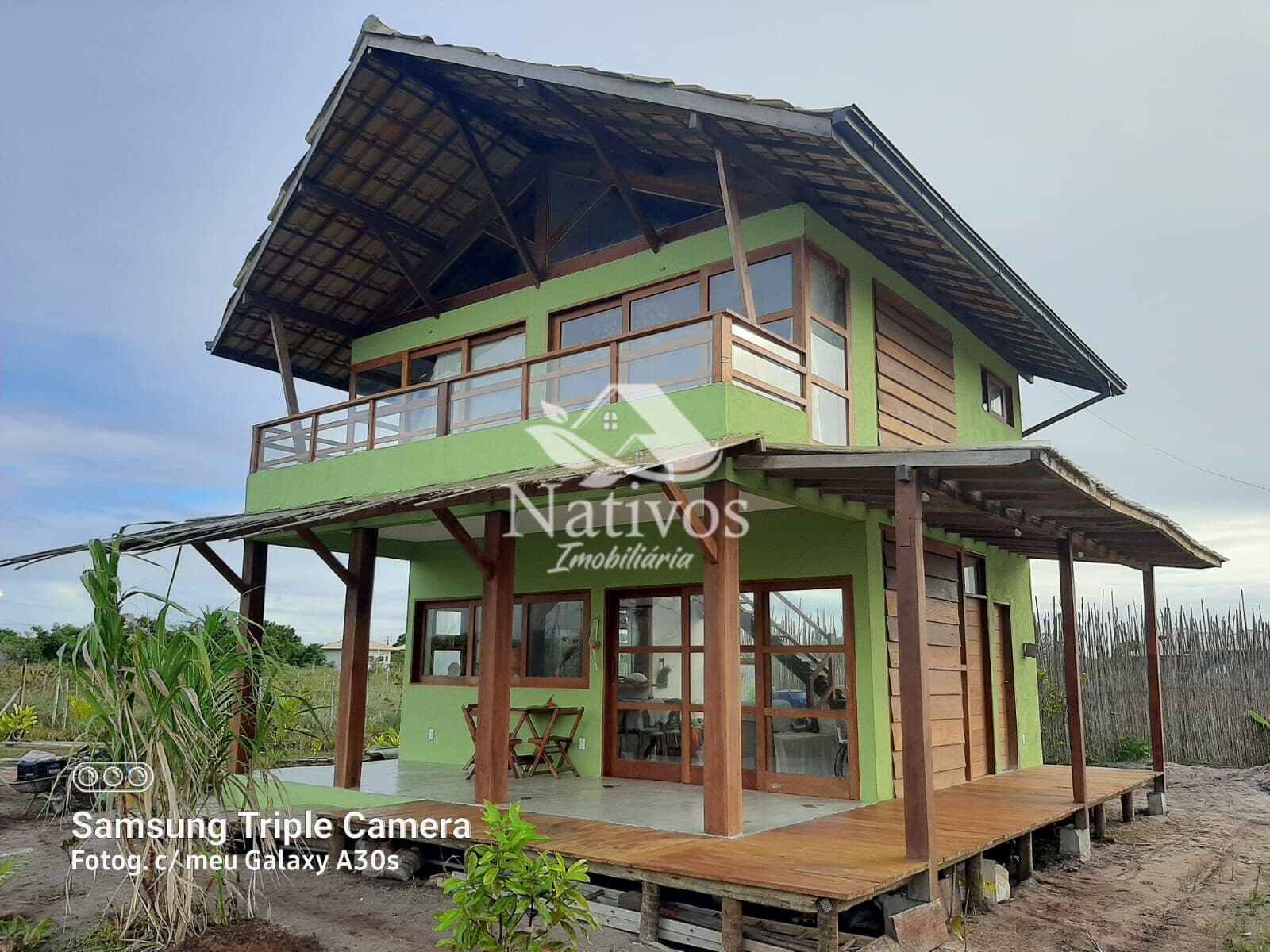 Casa Chalé apenas 320m da praia
