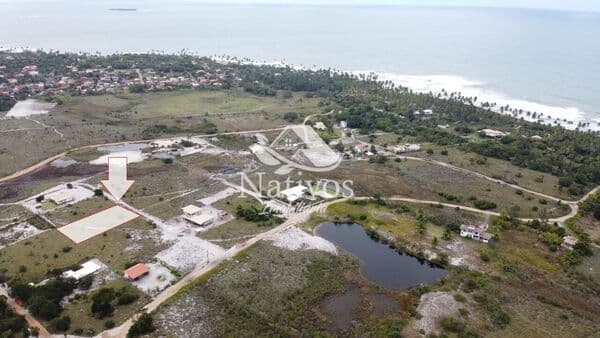 Terreno em loteamento na praia da Bombaça