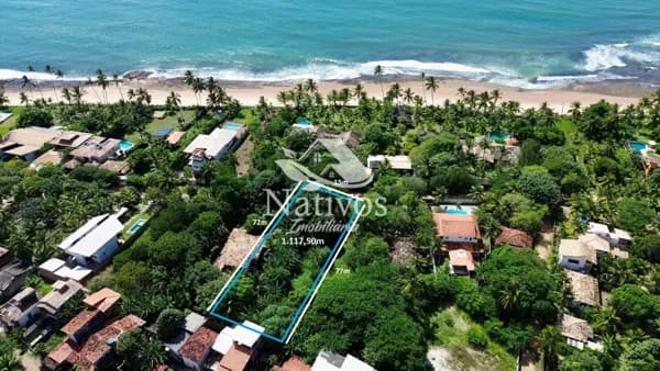 Exclusividade na Praia da Bombaça — terreno amplo para projetos de alto padrão